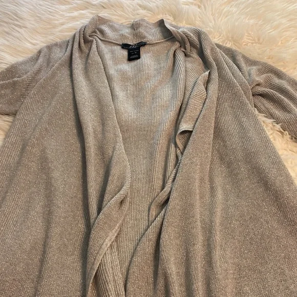 Midnight Velvet Cardigan size XL excellent condition length 37” color silver - Picture 12 of 12